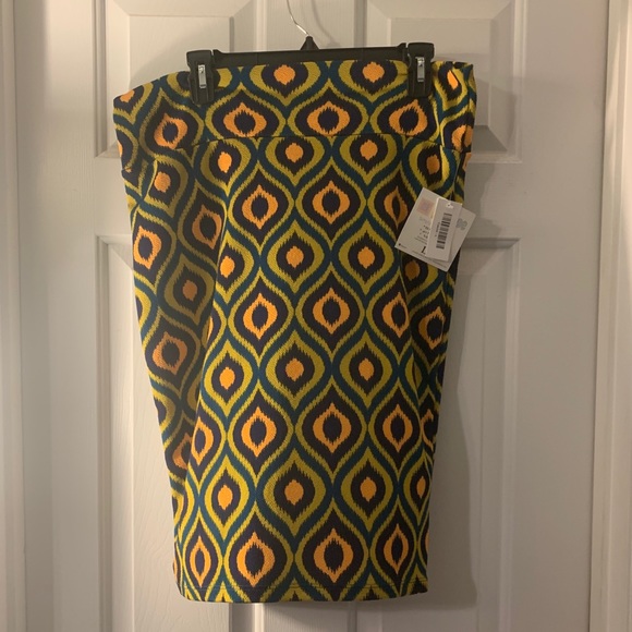 LuLaRoe Dresses & Skirts - LuLaRoe Cassie